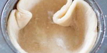 кексы с персиковой начинкой и имбирным кремом