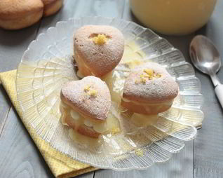 Кексы-валентинки с лимонным курдом