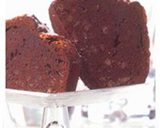 Оливковый кекс с засахаренным имбирем