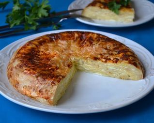 Хачапури из лаваша с сыром в мультиварке