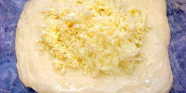 хачапури с сыром в духовке особенный