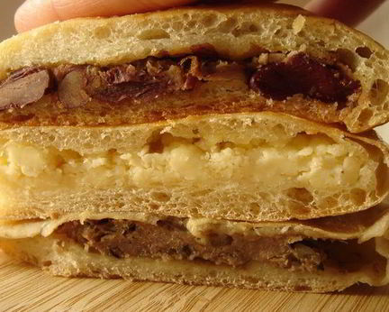 Кубдари, лобиани, хачапури