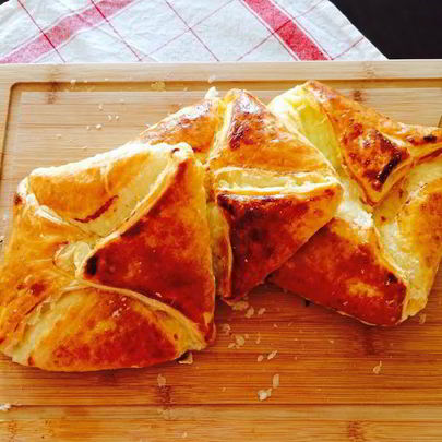 Пеновани хачапури