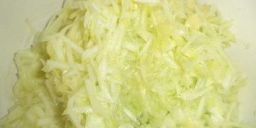 багет с кабачково-сырной начинкой