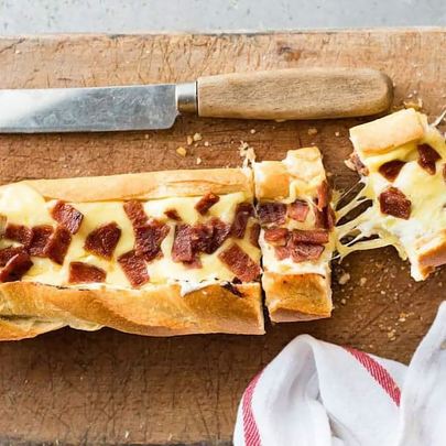 Багет с начинкой