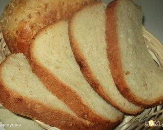 Белый хлеб с кедровым орехом