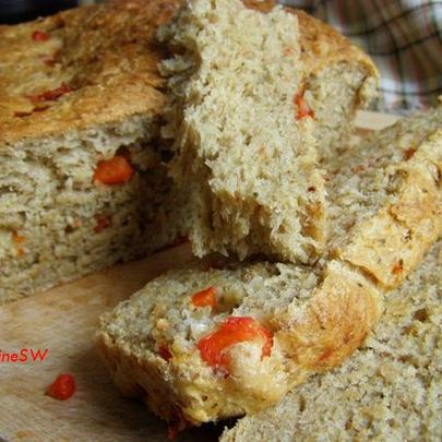 Гречневый хлеб с печеным перцем