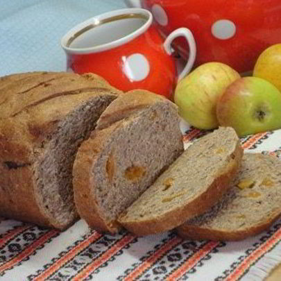 Ореховый закусочный хлеб с курагой