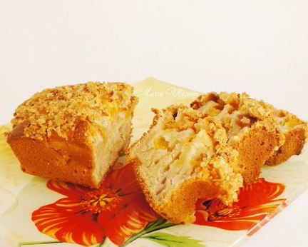 Персиковый хлеб со штройзелем из овсяных хлопьев