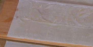 конвертики из фило с запеченными яблоками