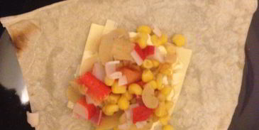 кентельки из лаваша с крабовым салатом