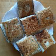 Рецепт Хрустящих конвертиков из армянского лаваша на завтрак