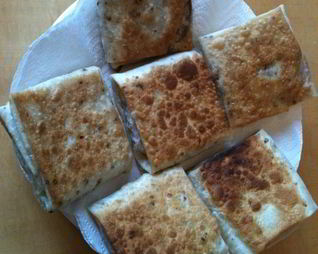 Хрустящие конвертики из армянского лаваша на завтрак