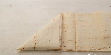 конвертики с мясом и фасолью в лаваше