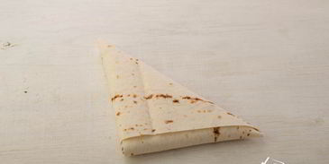 конвертики с мясом и фасолью в лаваше