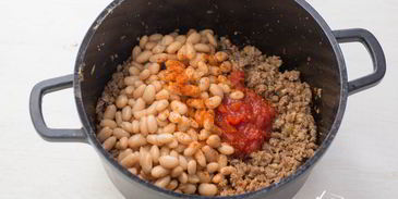 конвертики с мясом и фасолью в лаваше