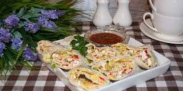 лаваш с крабовыми палочками и огурцом