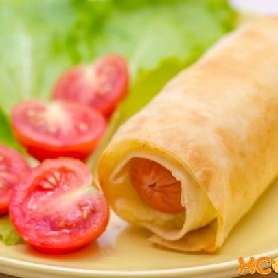 Лаваш с сосиской и сыром