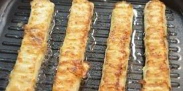 лаваш с сыром обжаренный