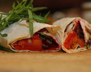 Лаваш со сладким перцем, тыквой и авокадо