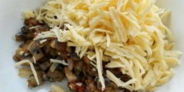 рулетики из лаваша с грибами