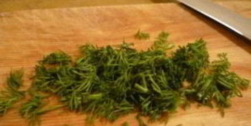 рулетики из лаваша с семгой и ветчиной