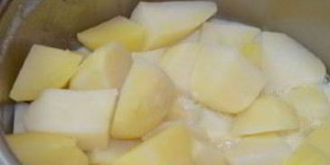 рулеты из лаваша с картошкой