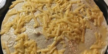 запеченный лаваш с сырами