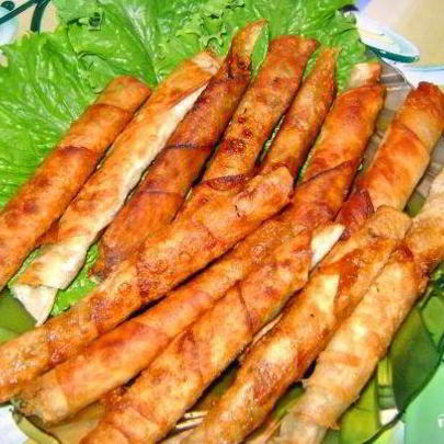 Жареный лаваш с сыром