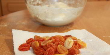 абрикосовая фокачча с лимончелло