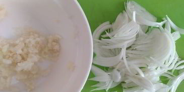 фокачча чиполлино