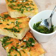 Рецепт Фокаччи с сыром и песто из зеленого лука