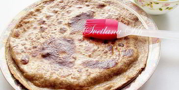 лавашевые лепешки из цельнозерновой муки с брынзой и зеленью