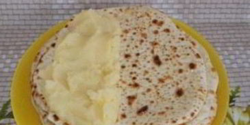 лепешка с картофельным пюре
