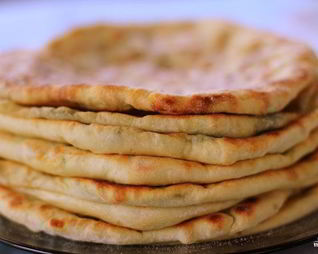 Лепешки с сыром и зеленью