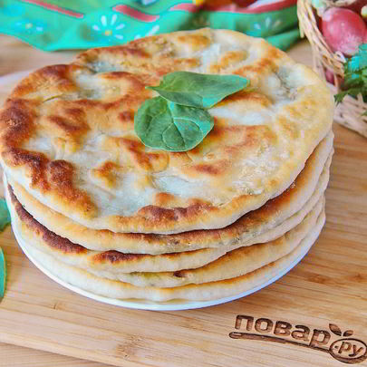 Лепешки со шпинатом и грибами