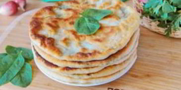 лепешки со шпинатом и грибами