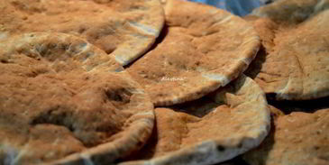 ужин в турецком стиле на лепешке