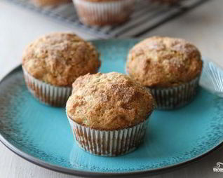 Банановые маффины с медом и арахисовым маслом