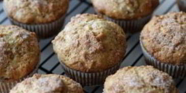 банановые маффины с медом и арахисовым маслом