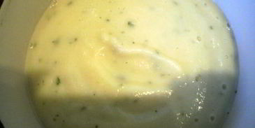 маффины из печени с яблочно-мятным соусом