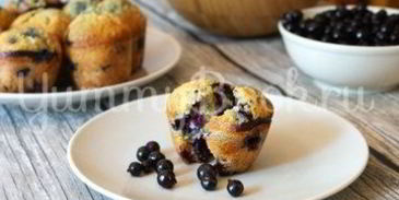маффины с черной смородиной