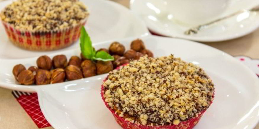 Рецепт маффинов с курагой, фундуком и морковью