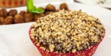 маффины с курагой, фундуком и морковью