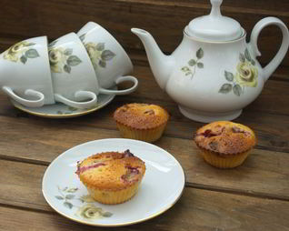 Маффины со свежей клубникой