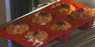 яблочные маффины с орехами пекан