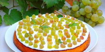 лимонный манник с виноградом