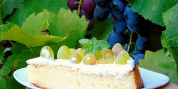 лимонный манник с виноградом