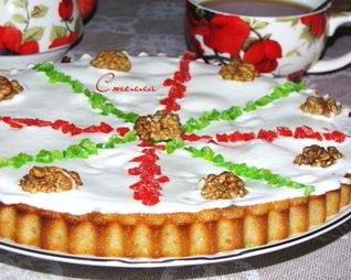 Манник с цукатами и орехами на кукурузной муке