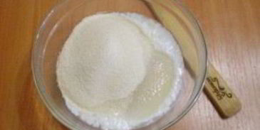 манник с яблоками на кефире